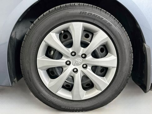 Used 2026 Toyota Corolla LE FWD image 11