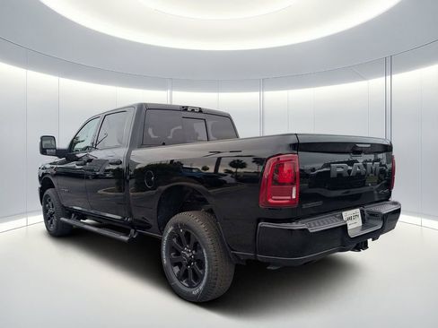 New 2026 RAM 2500 Big Horn AWD/4WD image 6
