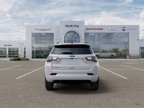 New 2025 Jeep Compass Limited w/ High Altitude Package image 33