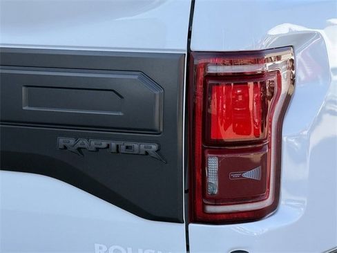 Used 2018 Ford F150 Raptor w/ Equipment Group 802A Luxury image 7