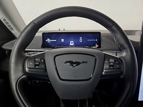 Used 2025 Ford Mustang Mach-E Premium image 20