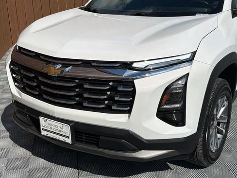 Used 2026 Chevrolet Equinox LT FWD image 19