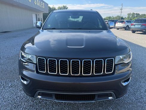 Used 2018 Jeep Grand Cherokee Limited AWD/4WD image 2