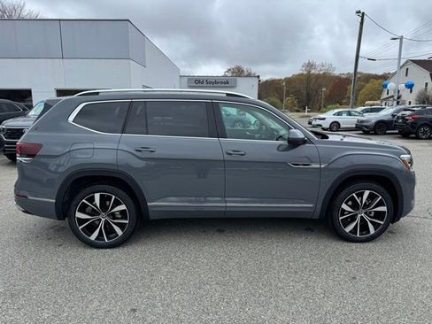 New 2026 Volkswagen Atlas SEL Premium R-Line AWD/4WD image 4