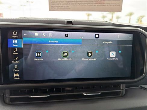 Used 2024 Jeep Wrangler Unlimited Rubicon 4xe image 19