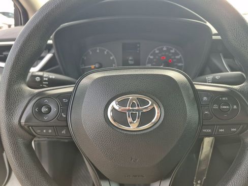 Used 2024 Toyota Corolla LE image 16