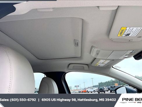 Used 2021 MAZDA CX-30 FWD 2.5 S w/ Premium Package image 16