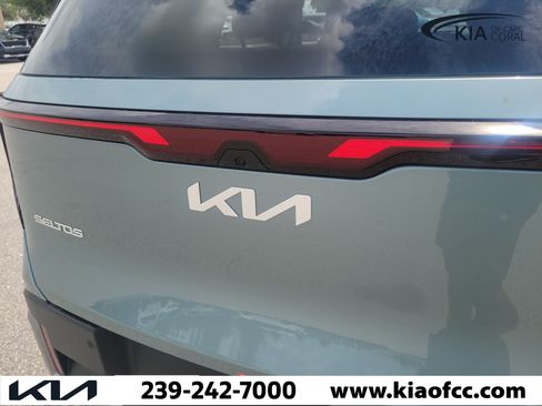 New 2027 Kia Seltos S FWD image 10