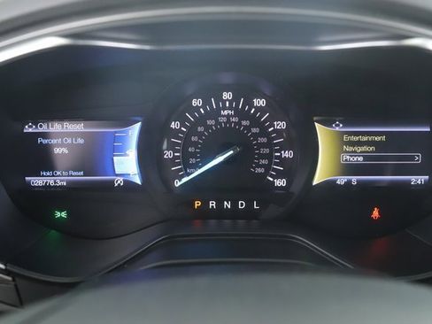 Used 2020 Ford Fusion SE image 22