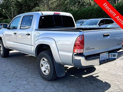 Used 2007 Toyota Tacoma PreRunner RWD image 6
