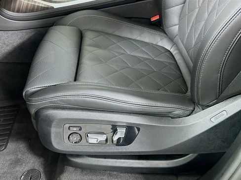 Used 2025 BMW X7 xDrive40i image 20