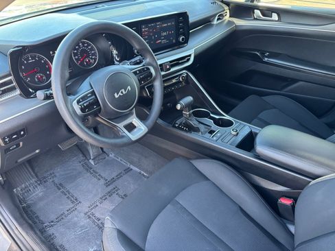 Used 2022 Kia K5 LXS image 19