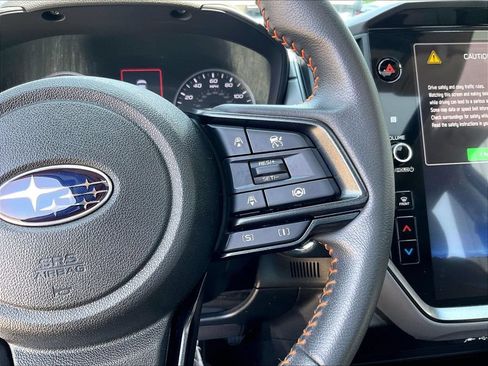 Used 2024 Subaru Crosstrek 2.5i Limited AWD/4WD image 24