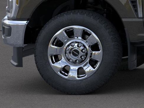 New 2025 Ford F350 Lariat w/ Chrome Package image 19