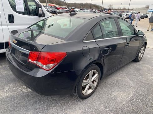 Used 2015 Chevrolet Cruze LT image 4