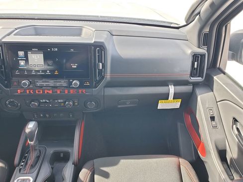New 2026 Nissan Frontier PRO-4X w/ Tow Package AWD/4WD image 12