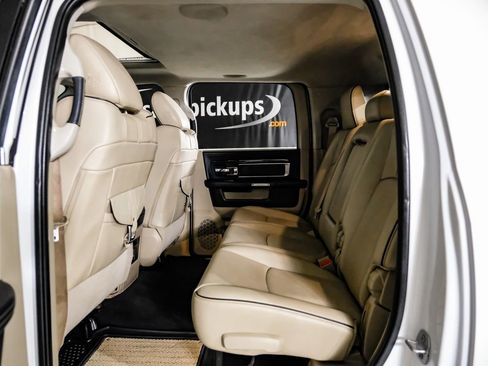 Used 2018 RAM 2500 Limited image 41