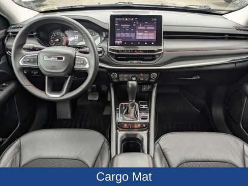 Used 2022 Jeep Compass Trailhawk image 15