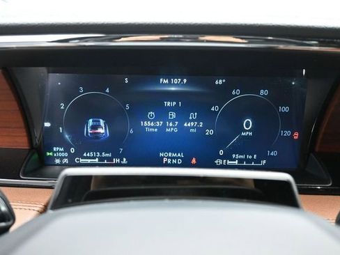 Certified 2023 Lincoln Navigator Reserve AWD/4WD image 13