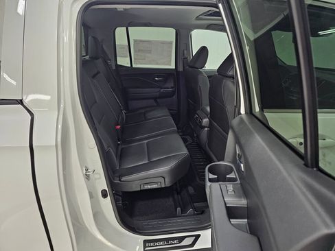 New 2026 Honda Ridgeline RTL image 16