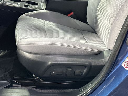 Used 2019 Subaru Outback 2.5i Premium image 14