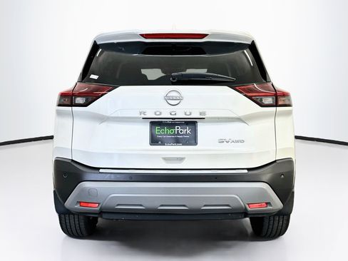 Used 2023 Nissan Rogue SV AWD/4WD image 7