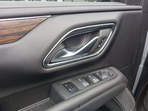 Used 2023 Chevrolet Tahoe Premier image 34