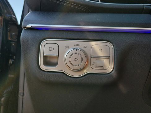 Certified 2026 Mercedes-Benz GLS 450 4MATIC image 28