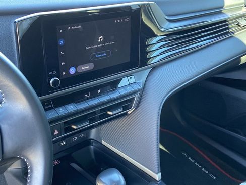 Used 2025 Toyota Camry SE image 22