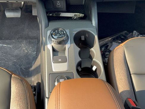 New 2026 Ford Bronco Sport Outer Banks AWD/4WD image 16