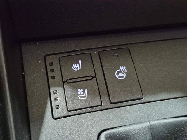 Used 2024 Lexus IS 300 w/ Premium Package RWD image 19