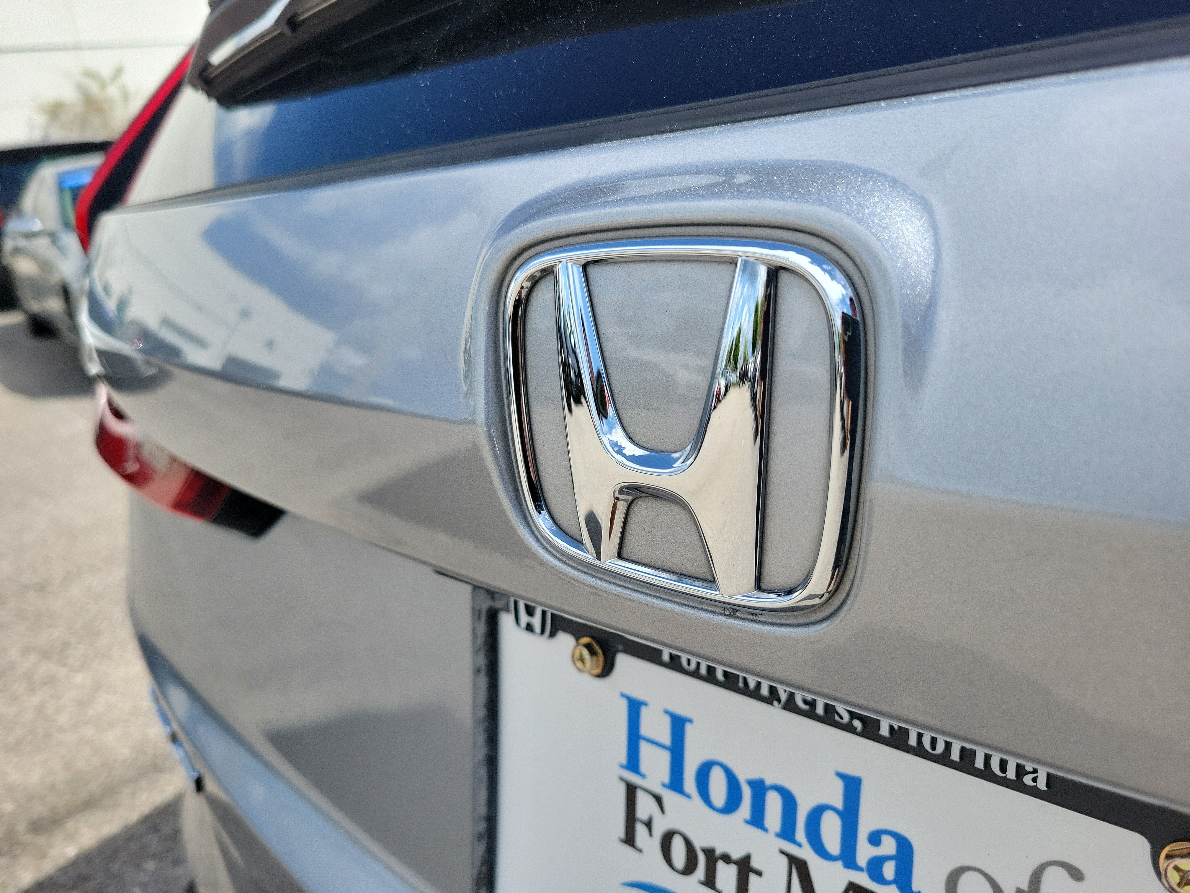 Used 2024 Honda CR-V EX-L image 7