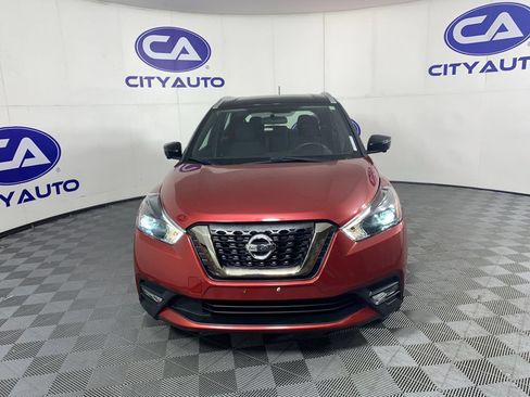 Used 2018 Nissan Kicks SR FWD image 7