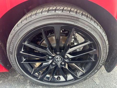 Used 2024 Toyota Camry XSE w/ Navigation Package image 10