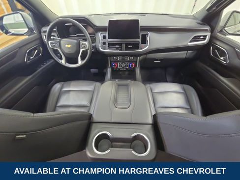 Used 2024 Chevrolet Suburban LT w/ LT Signature Plus Package AWD/4WD image 27