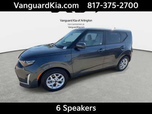 Certified 2025 Kia Soul LX w/ LX Technology Package FWD image 4