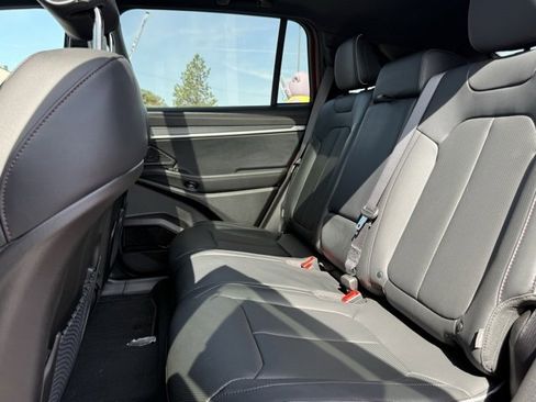 New 2025 Jeep Wagoneer S Limited image 23