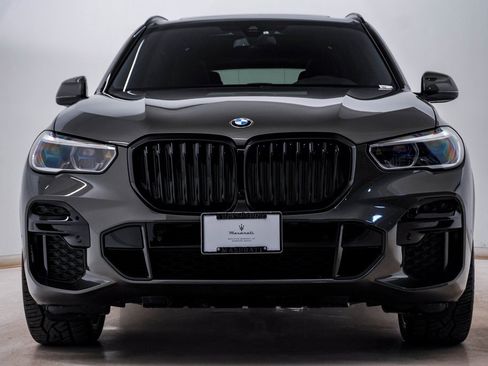Used 2022 BMW X5 xDrive40i w/ M Sport Package image 6