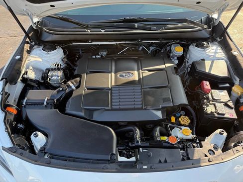 Used 2015 Subaru Outback 3.6R Limited image 53