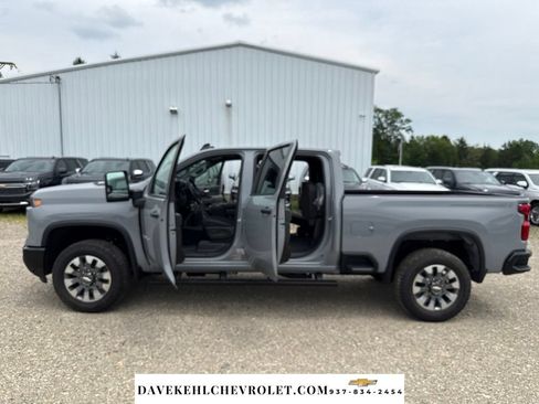 Used 2025 Chevrolet Silverado 2500 Custom w/ Custom Value Package AWD/4WD image 27