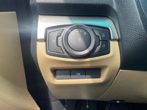 Used 2016 Ford Explorer 4WD image 18