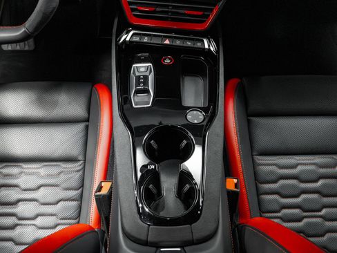 Used 2023 Audi RS e-tron GT image 33