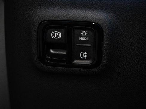 New 2027 Mercedes-Benz CLA 220 image 20