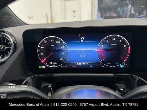 Certified 2025 Mercedes-Benz GLA 250 image 13