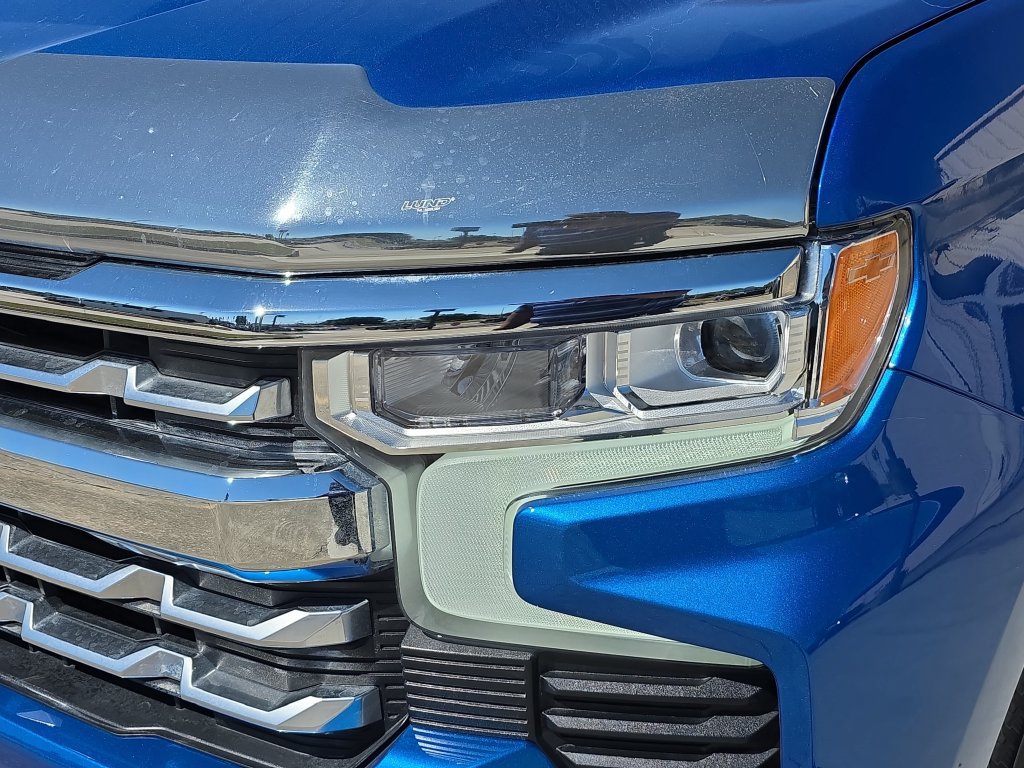Used 2023 Chevrolet Silverado 1500 LTZ AWD/4WD image 12