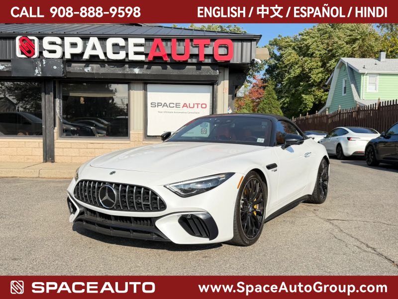 Used 2022 Mercedes-Benz SL 63 AMG 4MATIC w/ Driver Assistance Package image 1