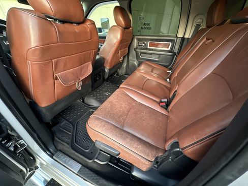 Used 2012 RAM 2500 Longhorn w/ Cold Weather Group AWD/4WD image 13
