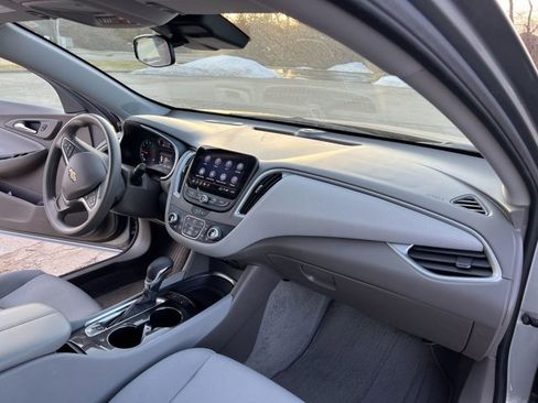 Used 2025 Chevrolet Malibu LT image 29