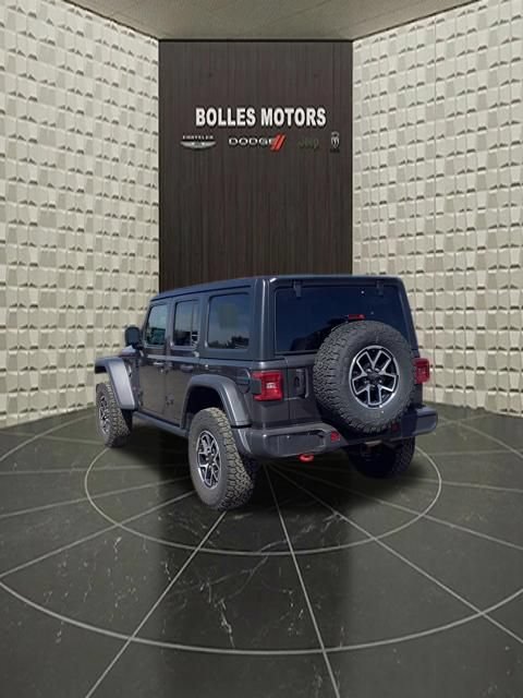Certified 2025 Jeep Wrangler Unlimited Rubicon AWD/4WD image 6