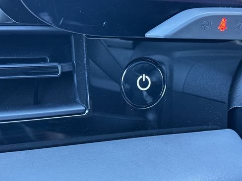 Used 2022 Porsche Taycan Turbo S image 28